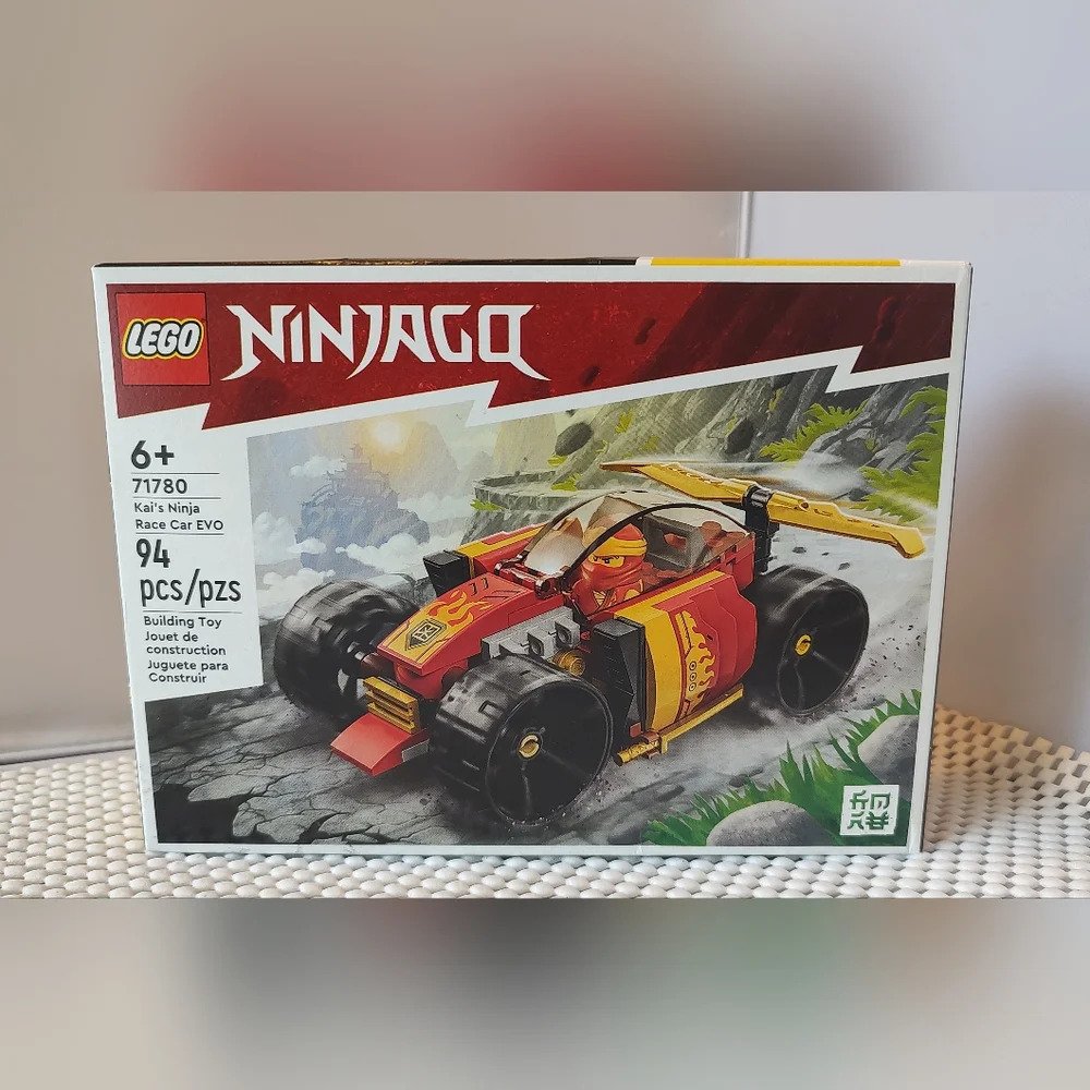 Lego Ninjago 71780 Kai's Ninja Race Car EVO